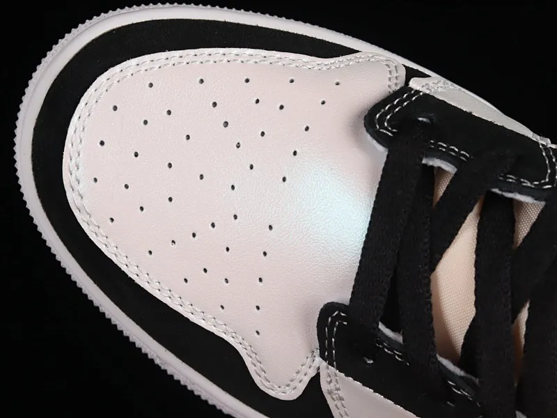 All categories Air Jordan Jordan series basketball shoes Air Jordan 1 Low Z version Air Jordan 1 Low AJ1 Joe 1 pearlescent white retro culture and leisure sports sneakers DN1635-102